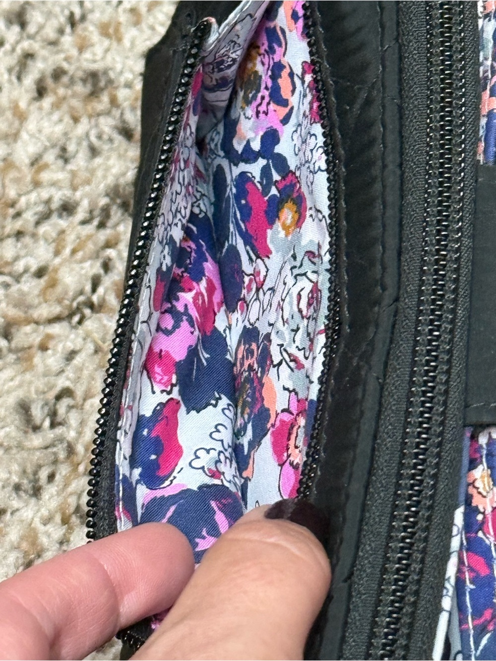 Vera Bradley Ultralight Essential Turnlock Wallet in Moonless Night Pattern - Picture 5 of 7